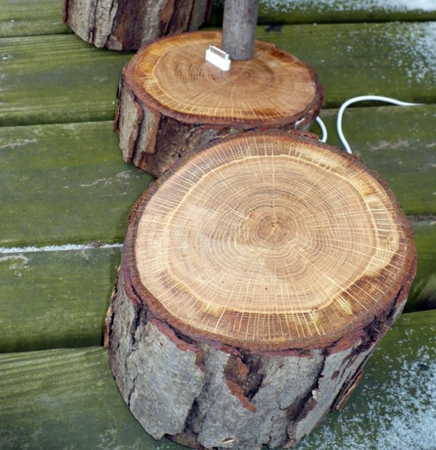 iPhone-iPod-Dock-with-SPEAKERS-Wood-Log-